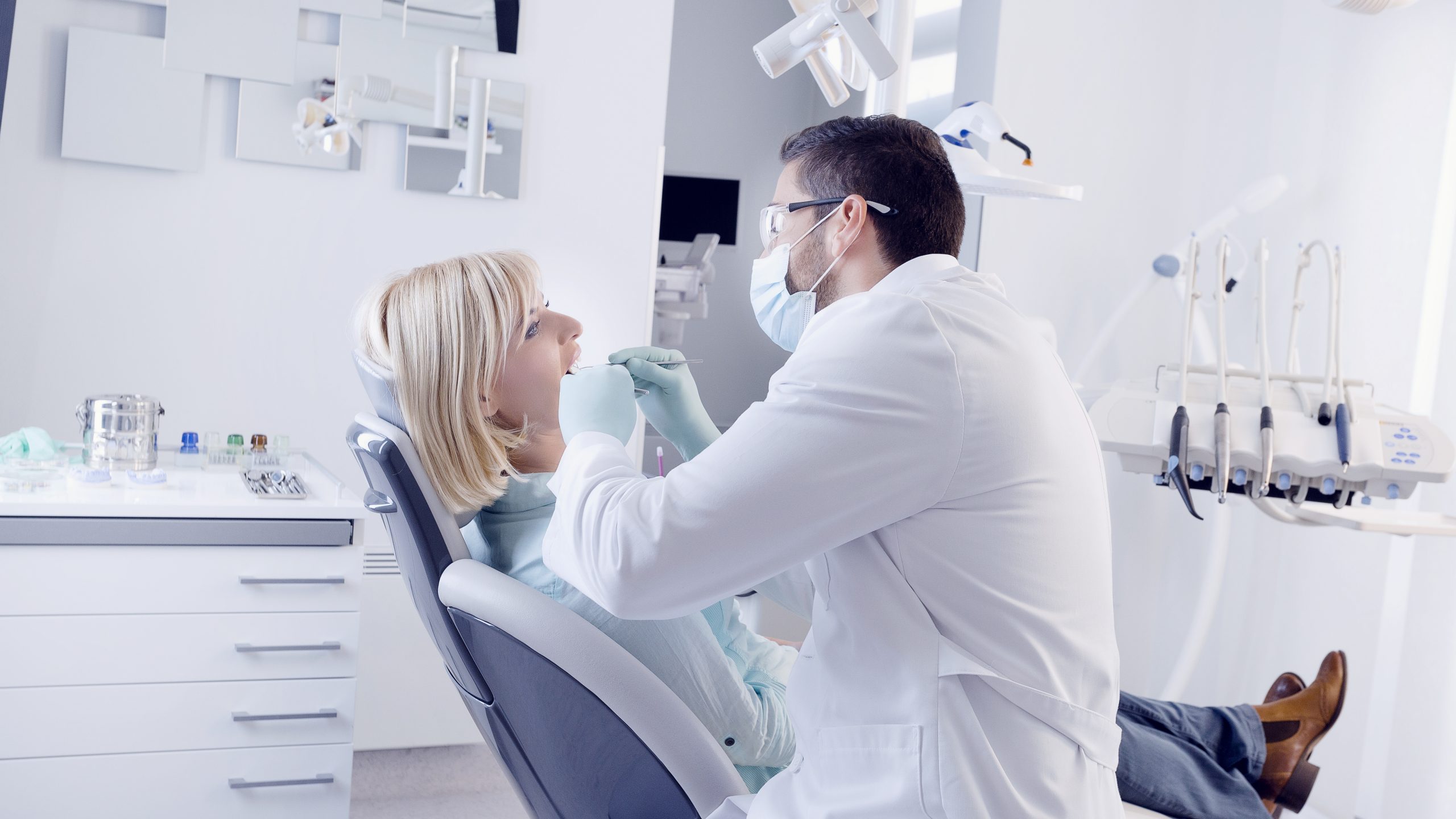Dentist in Street, MD